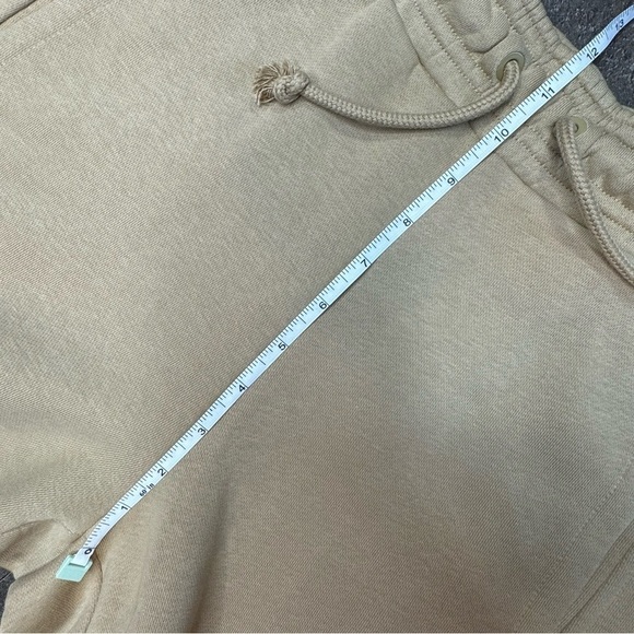 NWT Adidas All Season Beige Short size Small - Picture 9 of 11